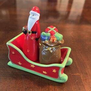 Jan Pashley “A Winter’s Joy” Christmas Salt & Pepper Set Sleigh, Santa Gift Sack